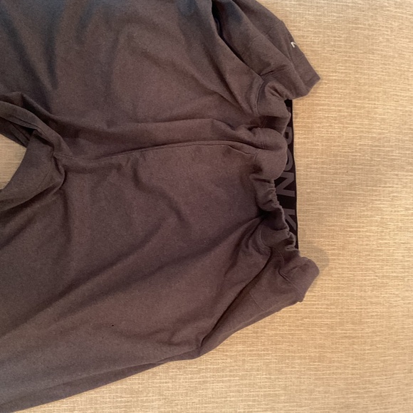 CLOTHING $5 - Picture 5 of 5